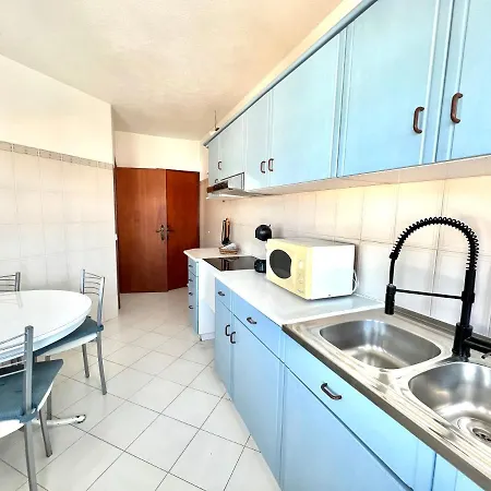 Apartment Loky - Near Center Quarteira